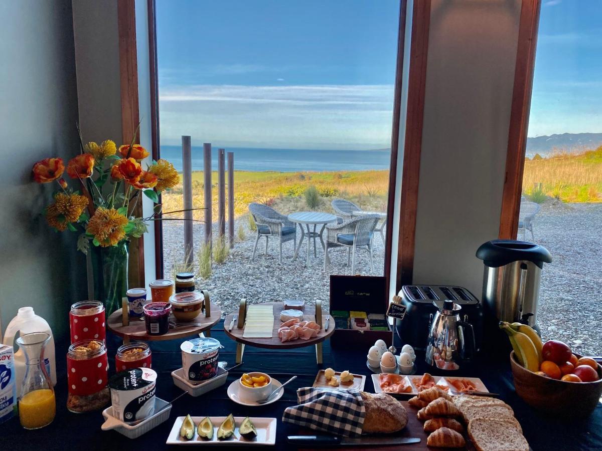 “The Cliffs” Humpridge View Motels Tuatapere Bagian luar foto